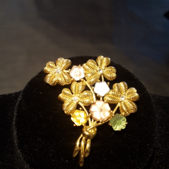 Monet Vintage Flower Bouquet Brooch - Picture 1 of 10